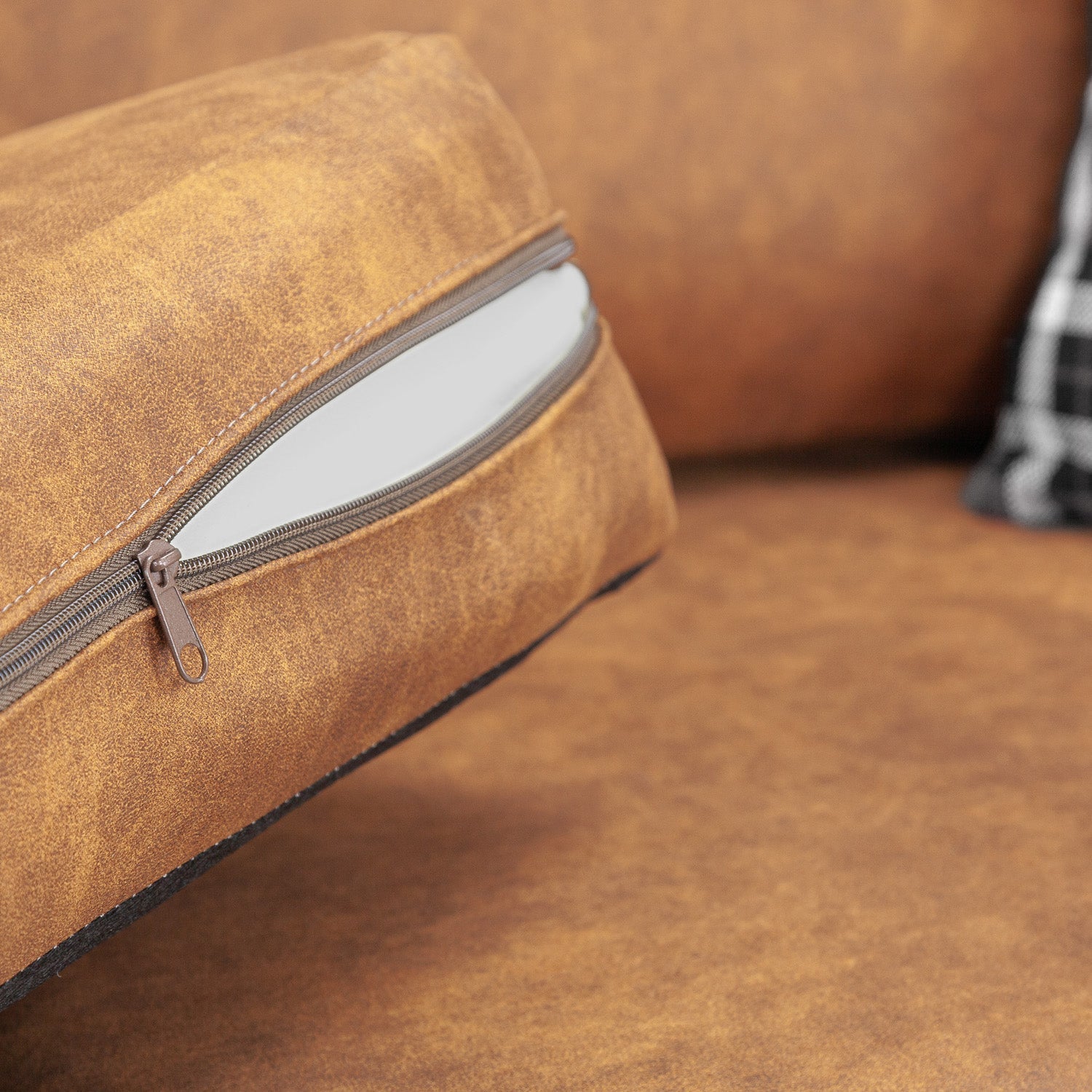 Oakland Sofa Tan Armchair